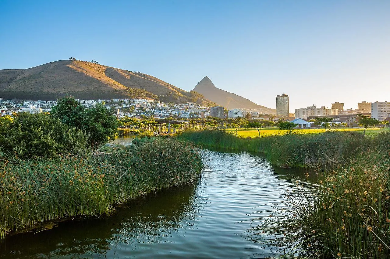 The Odyssee 409 Cape Town 0*,